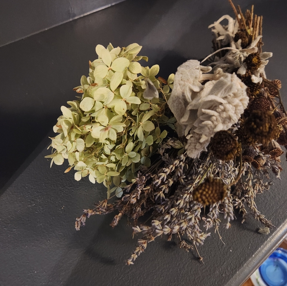 Real Dried Aromatic Flower Bouquet. - Picture 4 of 6
